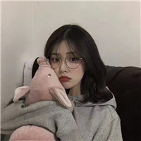 戴眼镜可爱呆萌女生头像 女生头像 第7张