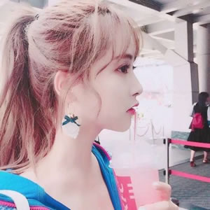 青春时尚女生qq头像