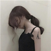 侧脸扎马尾辫微信头像 女生头像 第16张