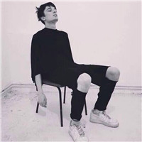 欧美黑白帅哥头像 男生头像 第5张