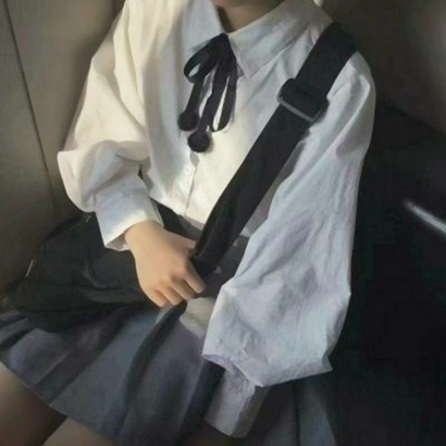 衬衫情侣头像一男一女 情侣头像 第4张