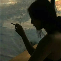 孤独一个人抽烟伤感女生头像 女生头像 第2张