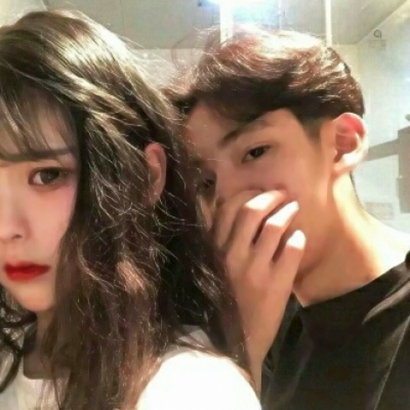 真人情侣头像两张一组 女生头像 第15张