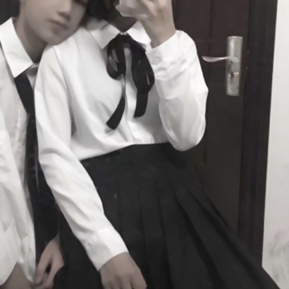 衬衫情侣头像一男一女 情侣头像 第5张