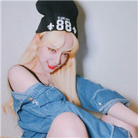 qq头像女生全身街拍 女生头像 第10张
