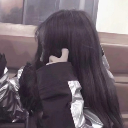 真人情侣头像两张一组 女生头像 第23张