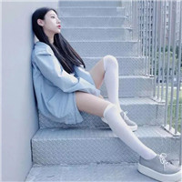 qq头像女生全身街拍 女生头像 第4张