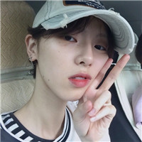 可爱比剪刀手美女生头像 女生头像 第15张