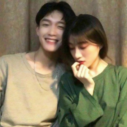 真人情侣头像两张一组 女生头像 第29张