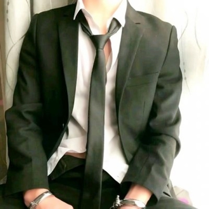 衬衫情侣头像一男一女 情侣头像 第13张