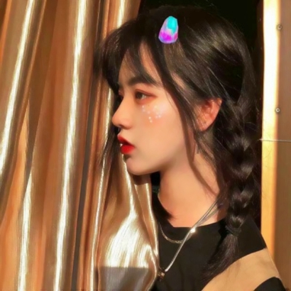成熟稳重头像女微信 女生头像 第19张 成熟稳重头像女微信 女生头像 第19张