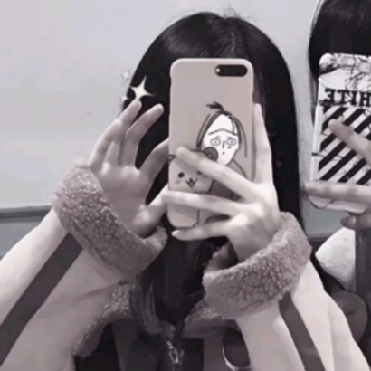 真人情侣头像两张一组 女生头像 第36张