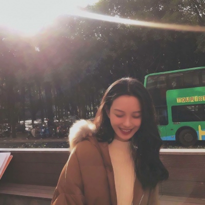 小姐姐图片的头像 女生头像 第8张