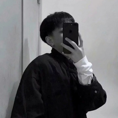 男生用手机挡脸头像 男生头像 第2张