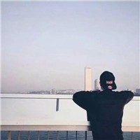 qq男生头像背影戴帽子 男生头像 第13张