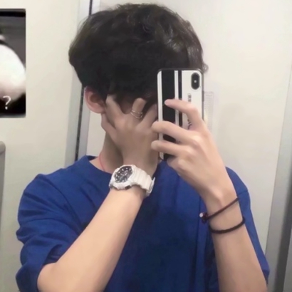 男生用手机挡脸头像 男生头像 第4张