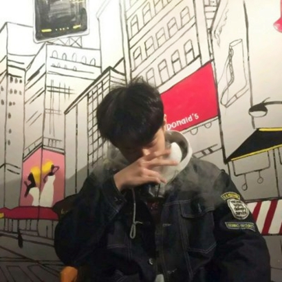高冷男生头像不露脸 男生头像 第15张