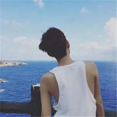 头像男生帅气背影海边 男生头像 第9张