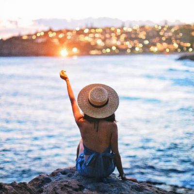 姐妹们，这些网络伤感女生背影头像绝了