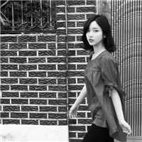 落寞的伤感的女生头像灰色 女生头像 第14张