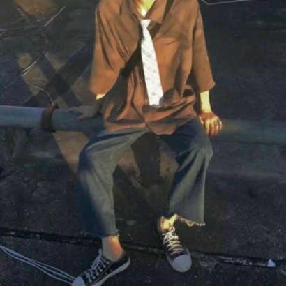高冷男生头像不露脸 男生头像 第7张