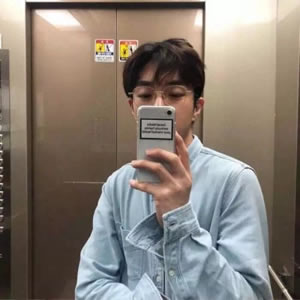15岁帅哥照片头像 男生头像 第4张