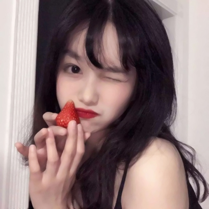 真人一左一右闺蜜头像二人图片 友情头像 第6张