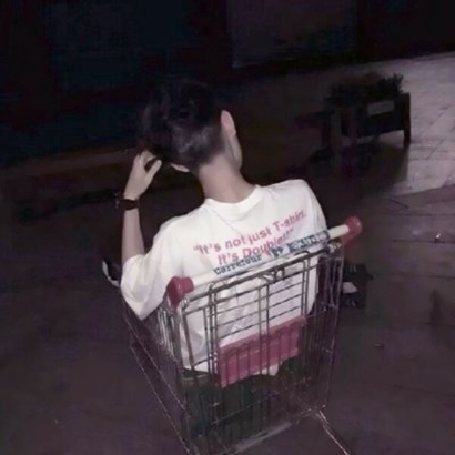 高冷男生头像不露脸 男生头像 第19张