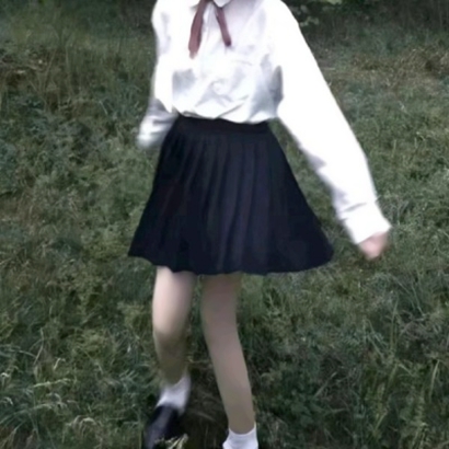 韩系原宿风女生高冷头像 女生头像 第2张