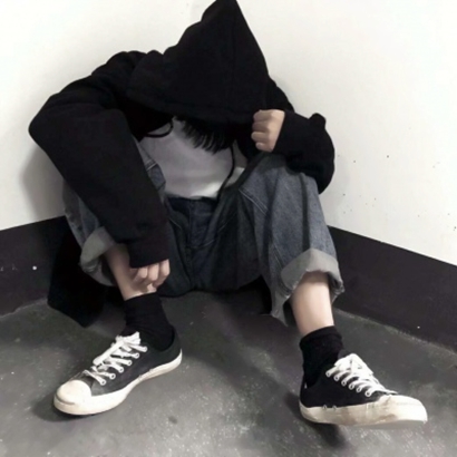 帅气男生遮脸图生头像 男生头像 第4张