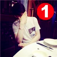 强迫症男生头像右上角带数字1，恶搞强迫症必备