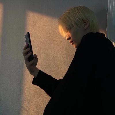 被帅晕！超帅真人男生侧脸头像图片