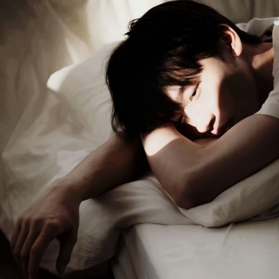 小众不易撞的头像ins男，让你魅力加倍！