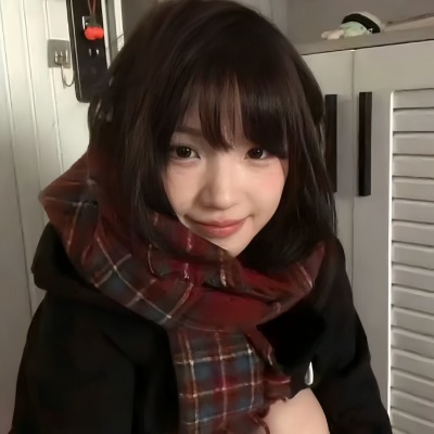 新年氛围感红色女生头像分享