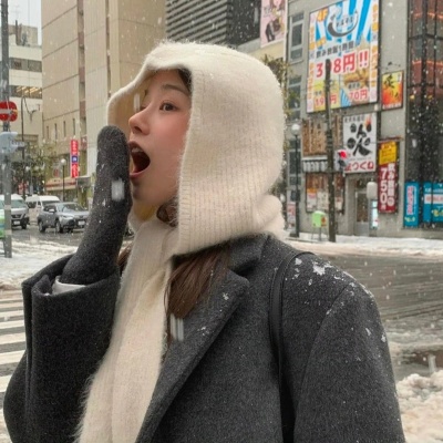 氛围感拉满！小众不撞款真人女生质感头像精选