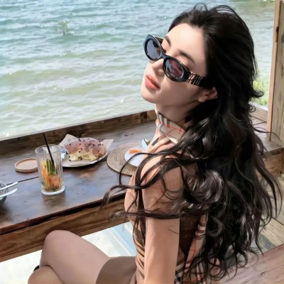 被这些精致优雅的气质千金风头像美哭