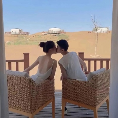 双人超甜不露脸情侣头像，真的是甜到心坎里啦