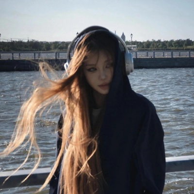 被这组酷帅个性小众女生头像拿捏了