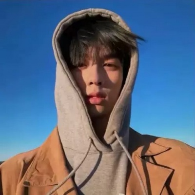 被帅到！ins高级感男生头像推荐