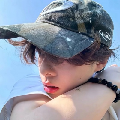 小众宝藏！风格个性头像小众男生