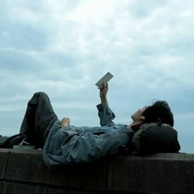 狠狠心动！ins氛围感背影男头推荐