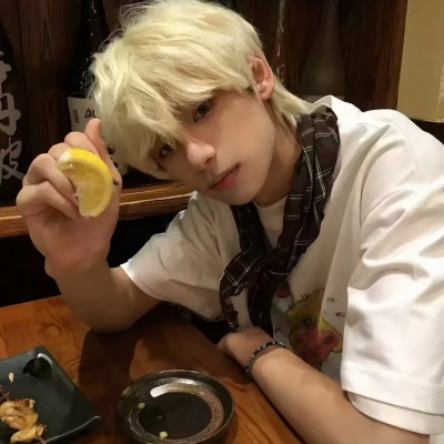 挖到宝啦！真人氛围小众男生头像分享