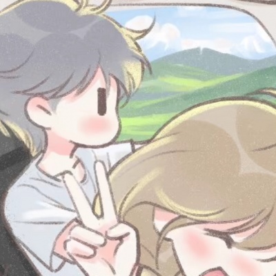 手绘卡通一左一右配对情侣头像，开启撒糖模式吧！