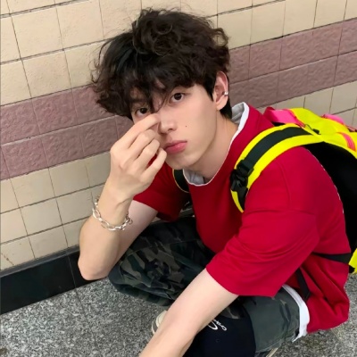 被帅晕！干净帅气氛围男生头像来袭