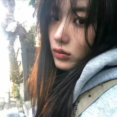 超绝的2025最新ins高级质感女生头像合集！