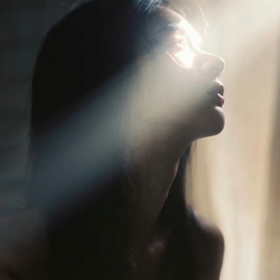 女生头像气质小众高级，真的超有氛围感