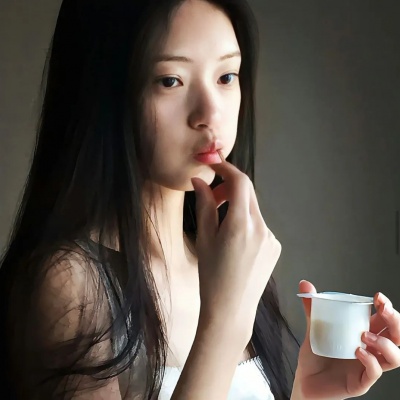 2025最新ins高级质感女生头像合集