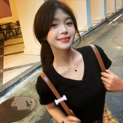 温柔可爱纯欲女生头像大集合，甜系氛围感拉满！