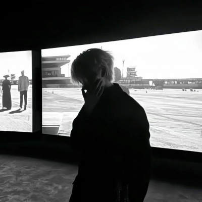 ins风高级感个性冷淡系小众黑白超酷男生头像