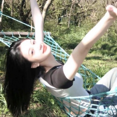 氛围感拉满的治愈阳光女生头像来啦
